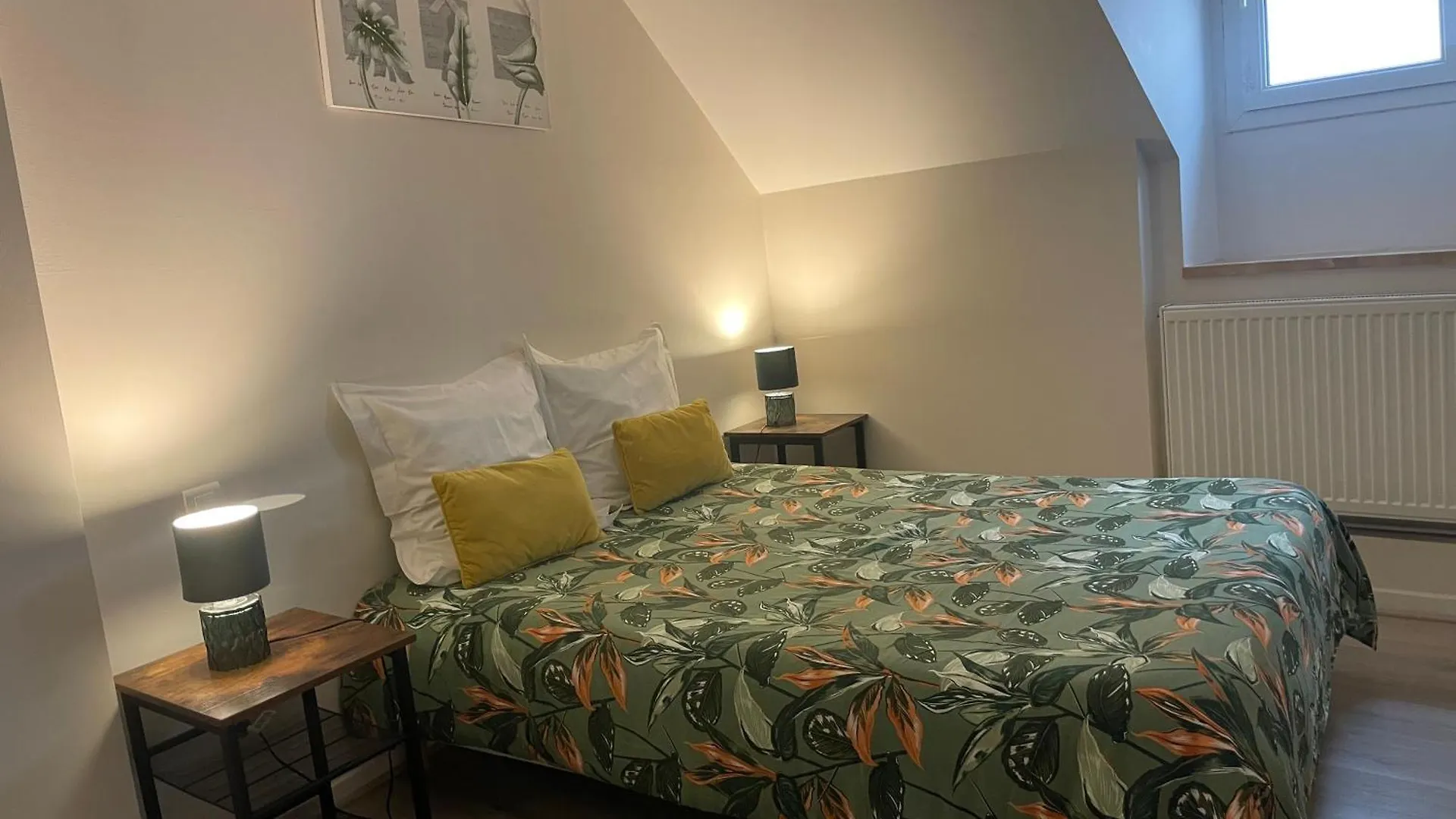 Charmes De Lourdes 1 Apartment